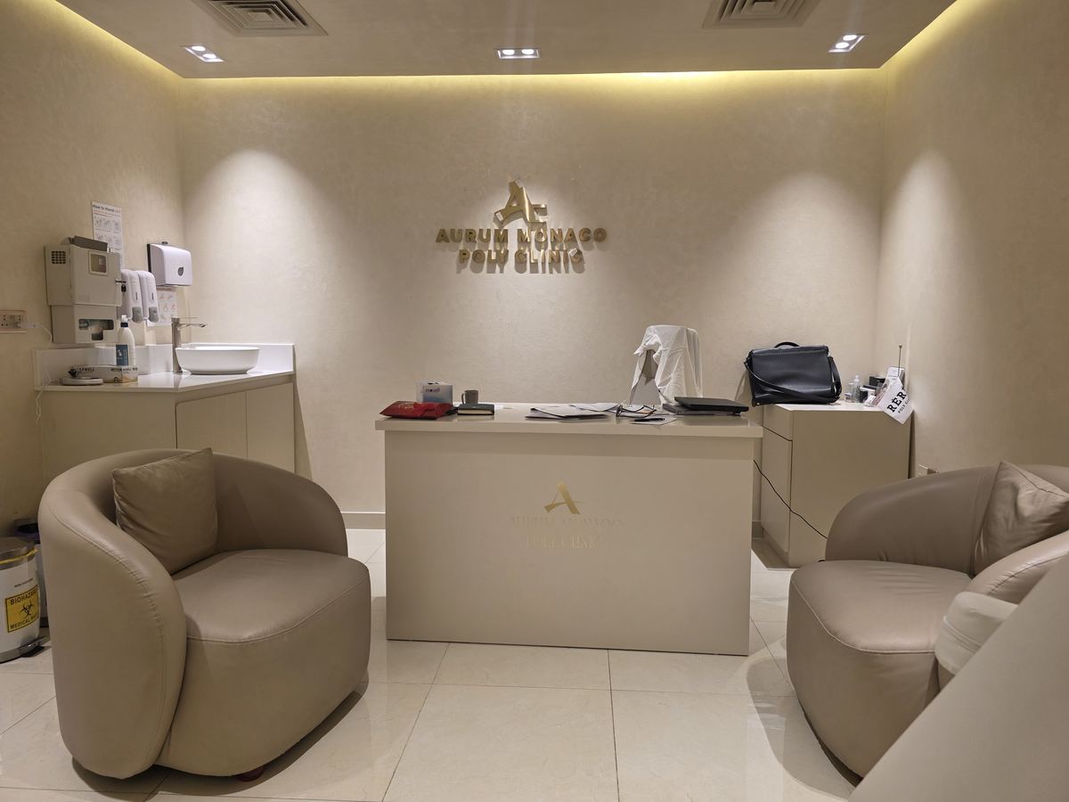 Aurum Monaco Poly Clinic interior fitout